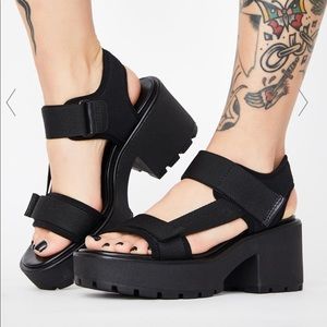 Vagabond Shoemaker Dioon Platform Sandals